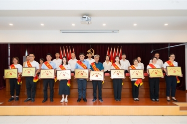 捷报传喜 党建领航 | 以诚为本赢在诚信9001党委获得多项荣誉